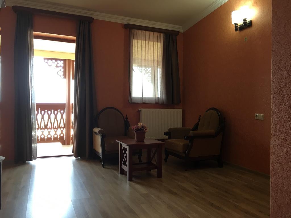 Hotel Sweet Home Telavi Dış mekan fotoğraf